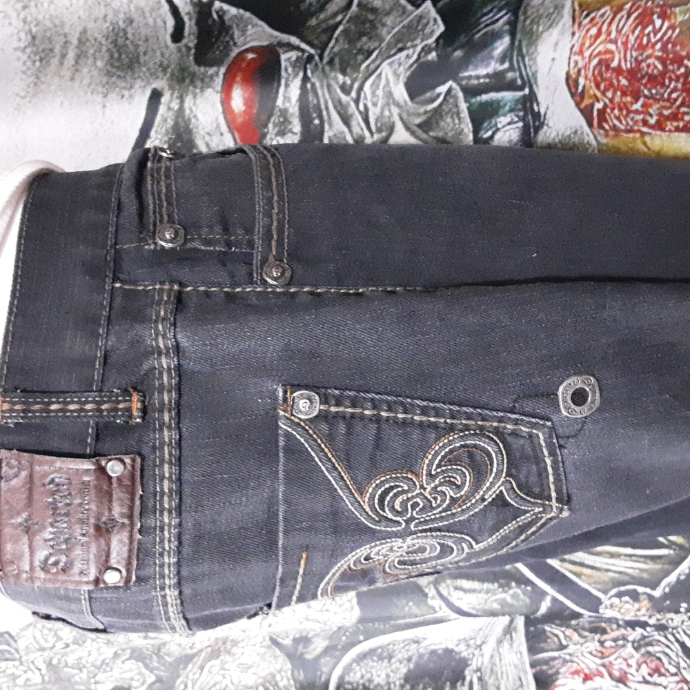 Pants - Picture 4 of 8